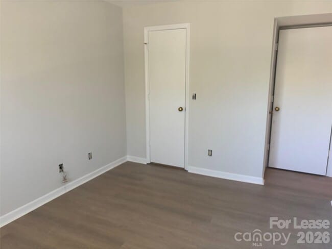 Building Photo - 11029 Harrowfield Rd