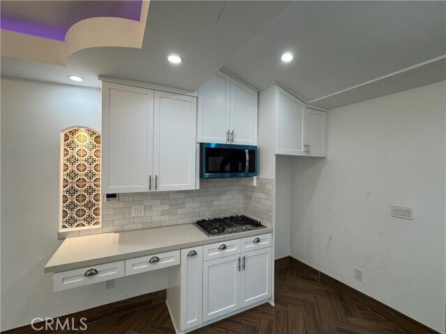 Building Photo - 3104 Hollydale Dr