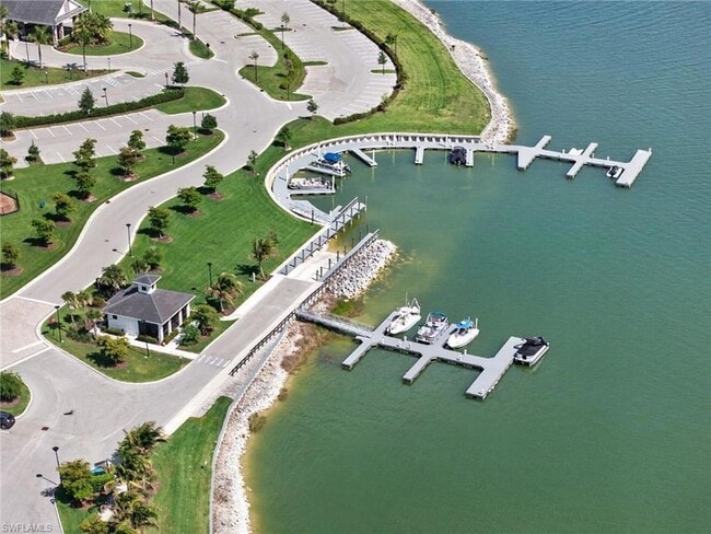 Building Photo - 14930 Blue Bay Cir