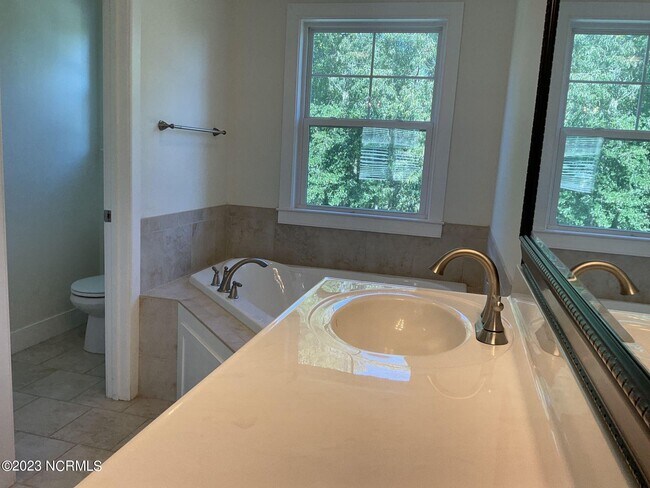Building Photo - 160 Old Millstone Landing Ln