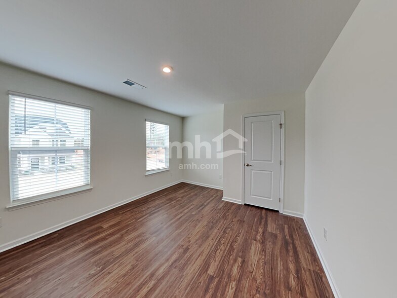 Building Photo - 5309 Cairo Ct