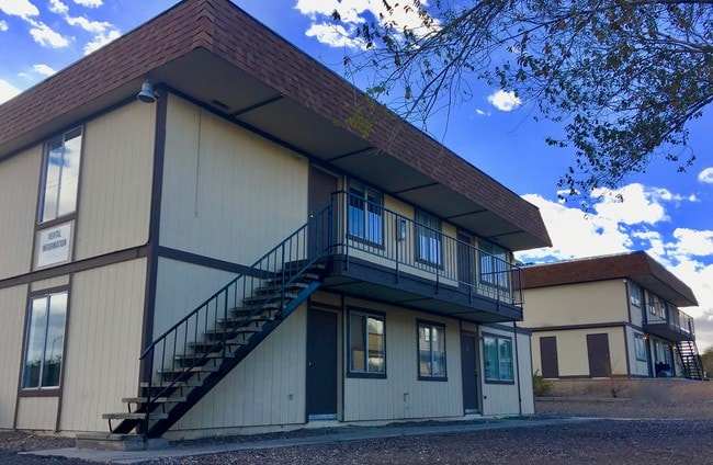 Building Photo - 144 Judy Ln