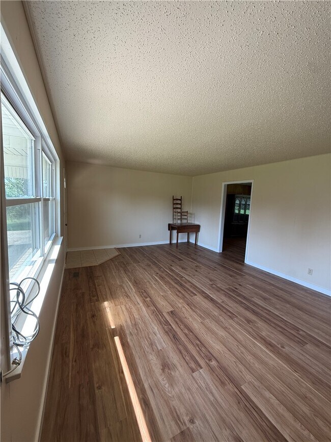 Building Photo - 31297 AR-295