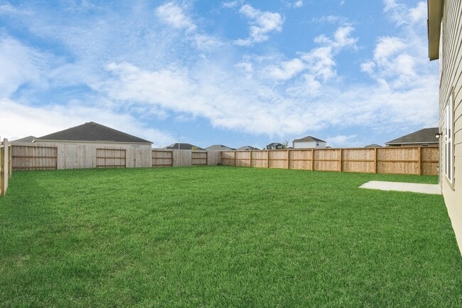 Building Photo - 5902 Bright Keel Dr