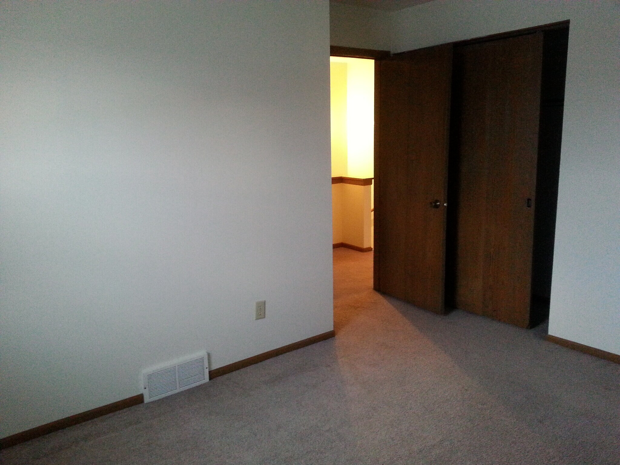 Building Photo - 7340 N 86th St