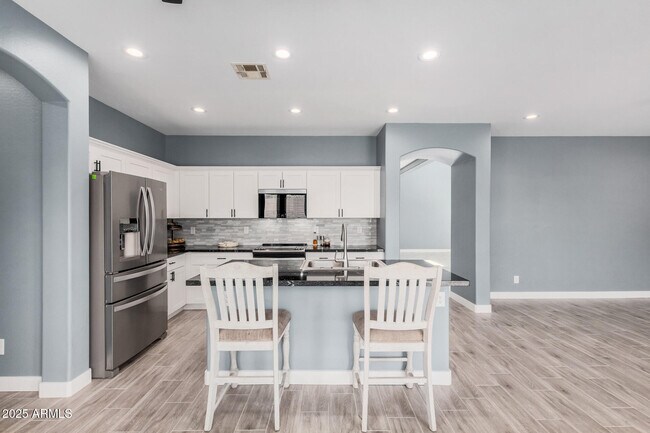 Building Photo - 22164 W Devin Dr