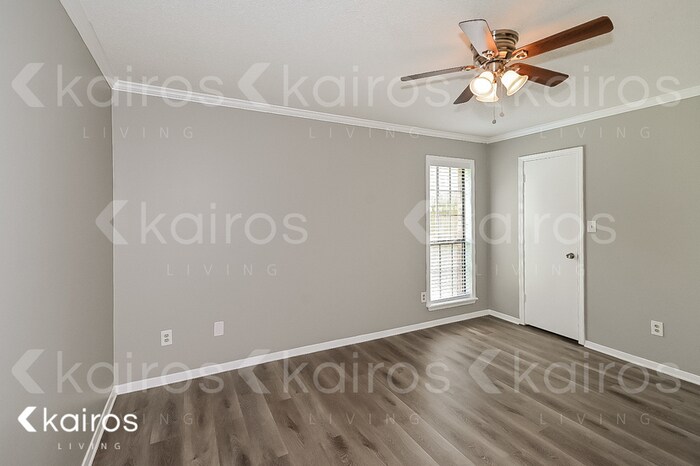 Building Photo - 3780 Carroll Dr