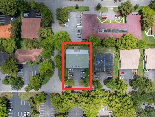 Building Photo - 10151 NW 35th St