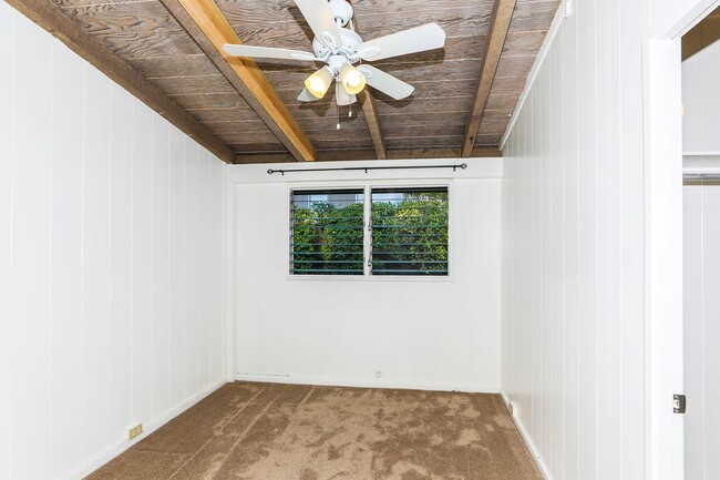 Building Photo - Hawaii Kai - Koko Head Terrace - 3 Bdrm/1.5 Bath/Carport - Single Family Home - $3,100