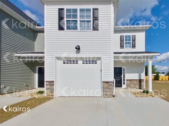 Building Photo - 3717 Oak Leaf Way