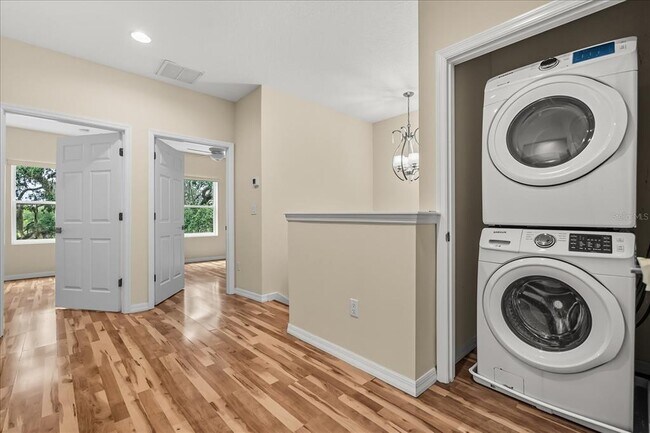 Building Photo - 2018 Royal Vista Ct