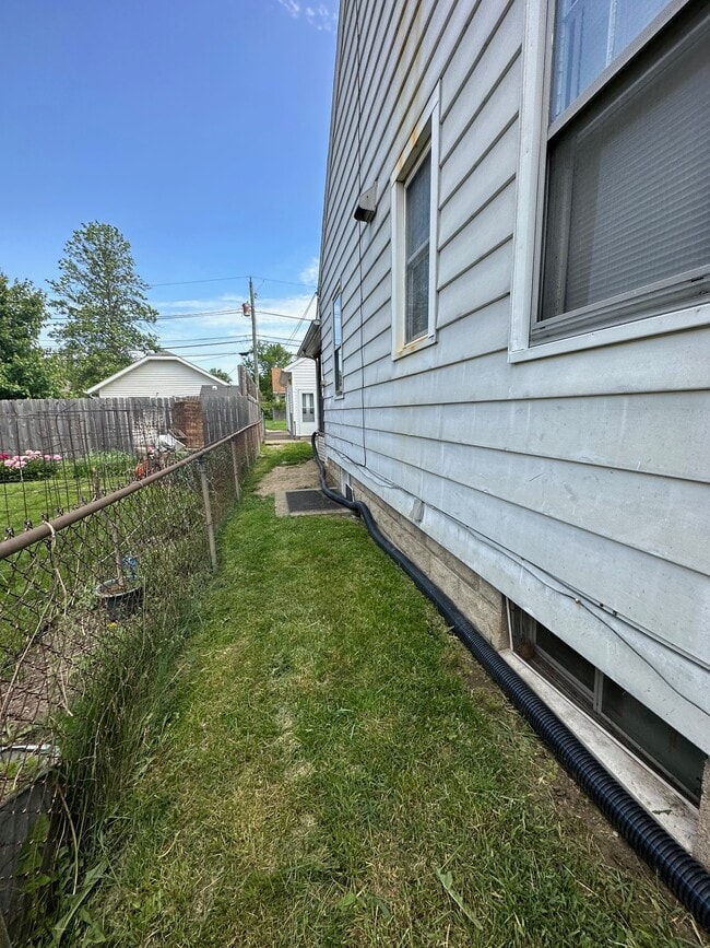 Building Photo - 1414 Franklin St