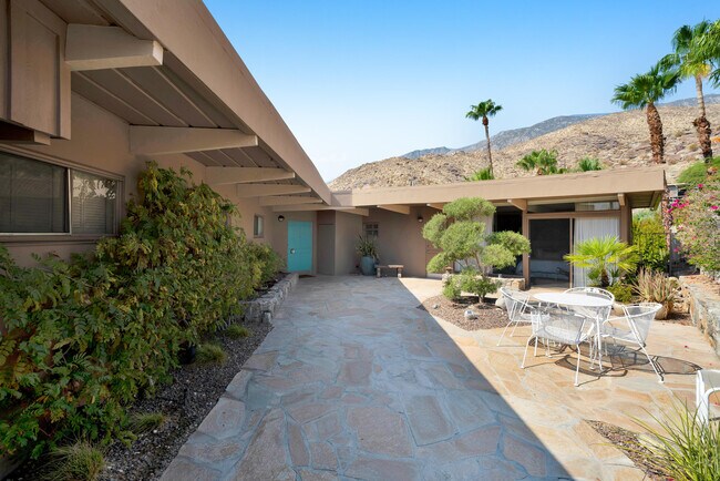 Building Photo - 17 Cahuilla Hills Dr