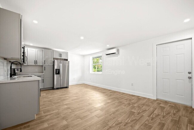 Building Photo - 10990 NW 18th Ave