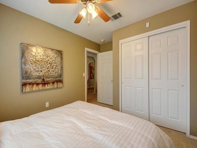 Building Photo - 1617 Poppy Seed Ln