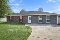Building Photo - 7441 Quorum Dr