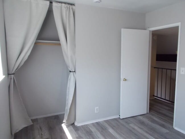 Building Photo - Spacious 4-Bedroom, 3-Bathroom Home with Open Floor Plan & Large Backyard – Prime Location!