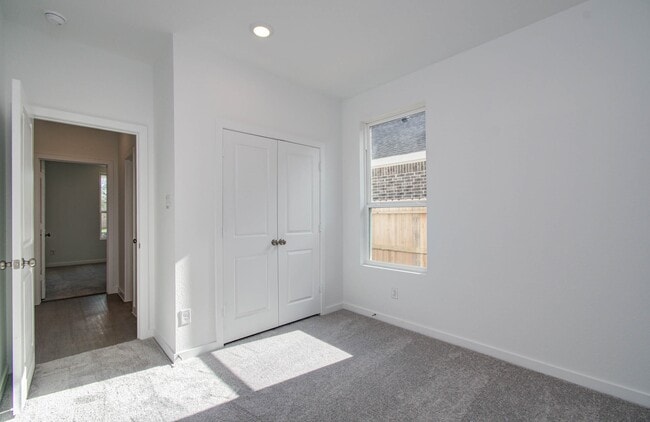 Building Photo - 26835 Zebra Grass Dr