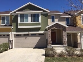 Building Photo - Luxury 3 Bedroom Townhome in Sandy!