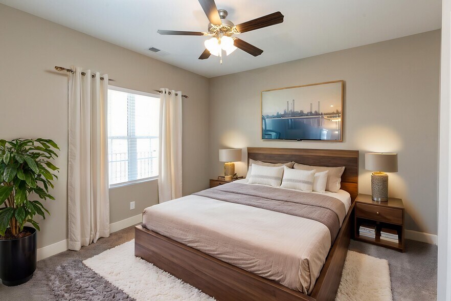 Building Photo - 5511 NE 80th Ter