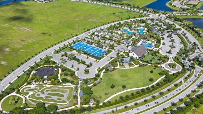 Building Photo - 5420 Quiet Lake Pl