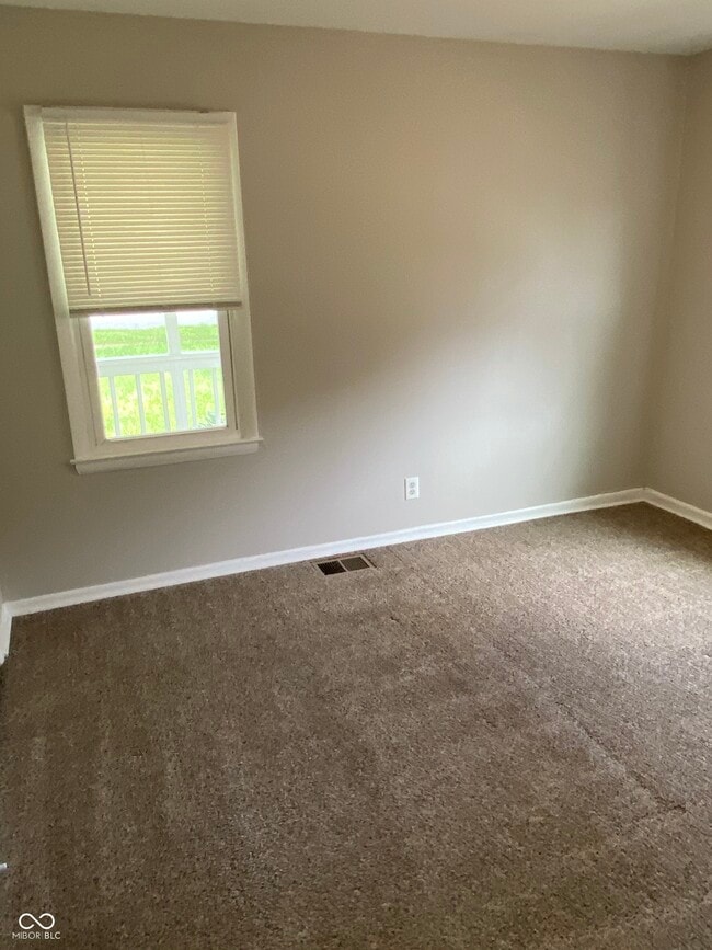 Building Photo - 8845 Robey Dr