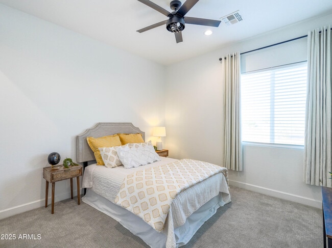 Building Photo - 28143 N QUINTANA Pl