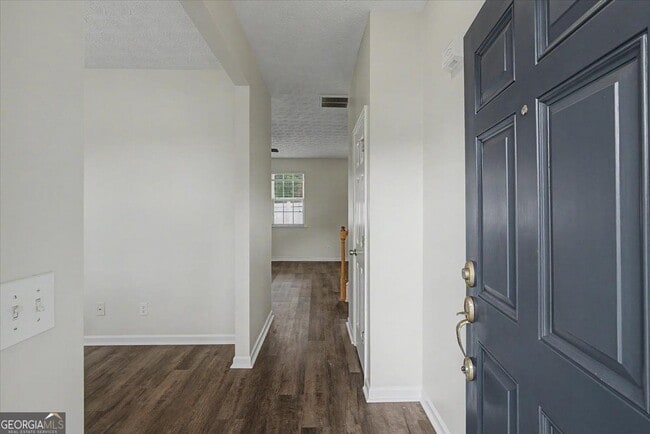 Building Photo - 980 Windcroft Cir NW
