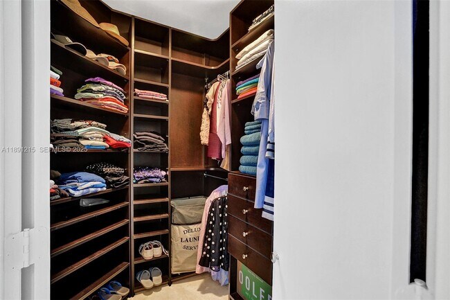 Building Photo - 4779 Collins Ave