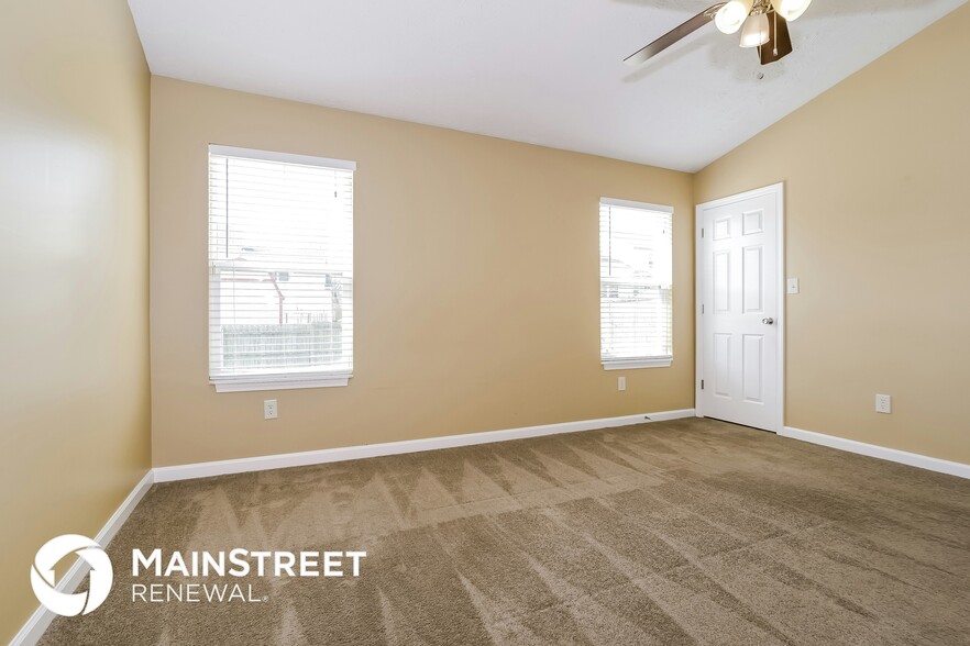 Building Photo - 6941 Caro Dr