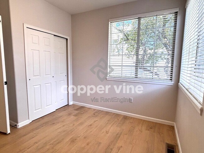 Building Photo - 12943 Lafayette St