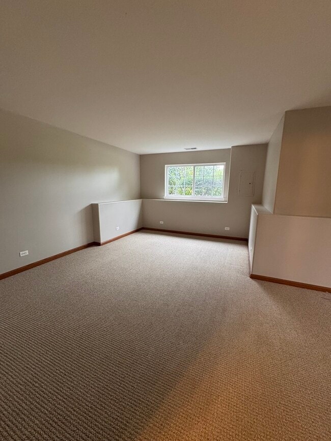 Building Photo - 2270 Twilight Dr