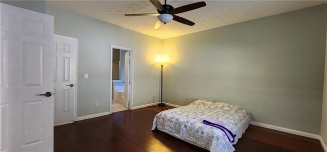 Building Photo - 3825 Jackson Shoals Ct SW