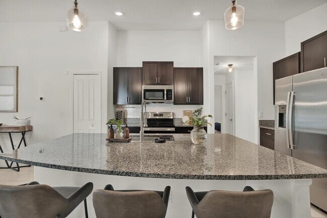 Building Photo - 5538 Blue Azure Dr