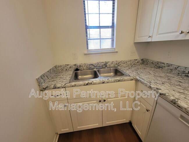 Building Photo - 779 Stevens Creek Rd