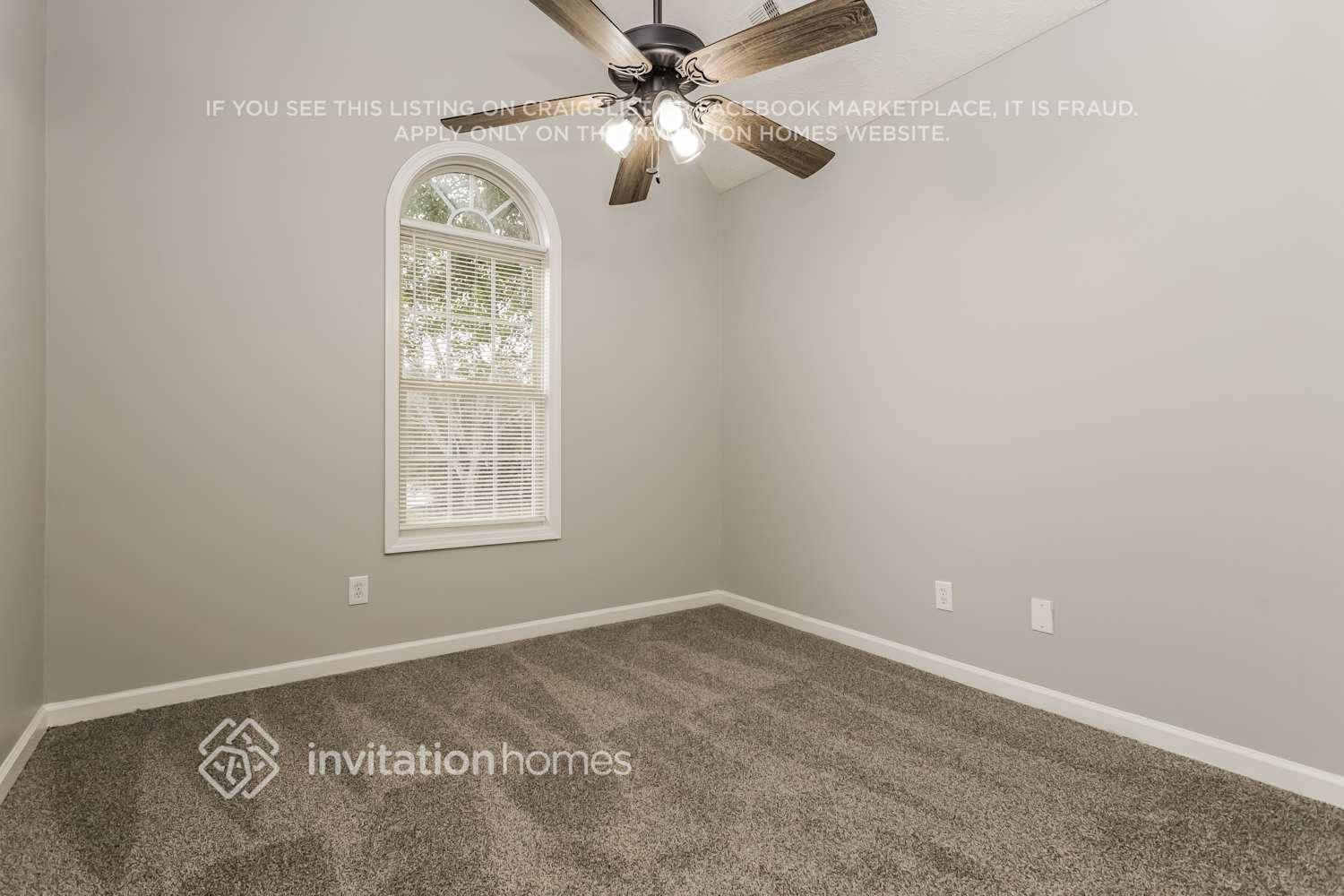 Building Photo - 1004 Buttercup Ln