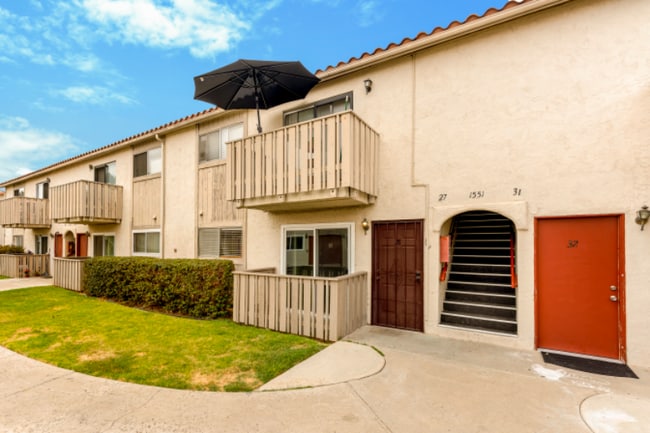 Building Photo - 1551 Broadway