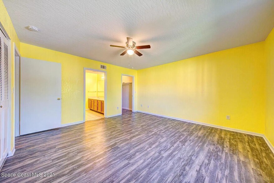Building Photo - 2190 Forest Knoll Dr NE