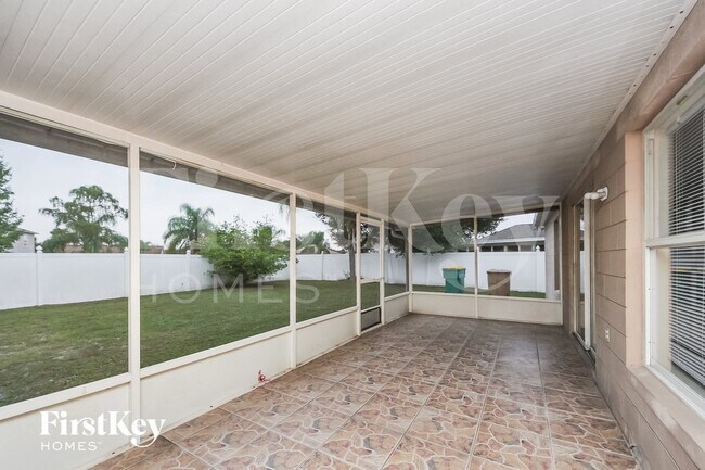 Building Photo - 1307 Dover Dr