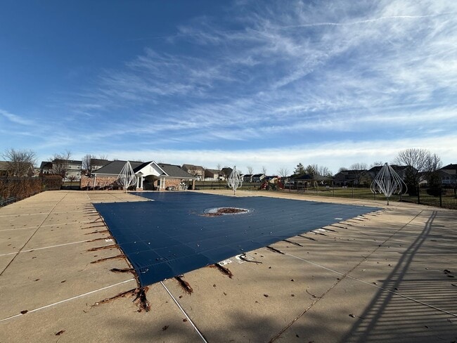 Building Photo - 569 Parkgate Dr