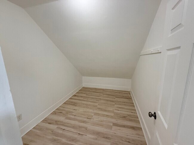 Building Photo - 97 Dean St