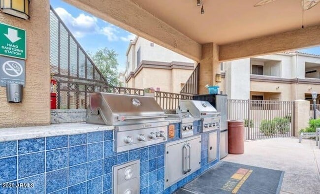Building Photo - 11375 E Sahuaro Dr