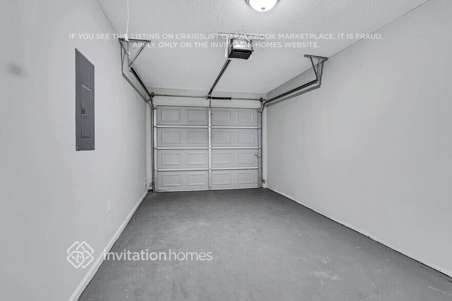 Building Photo - 1092 Abington Ct