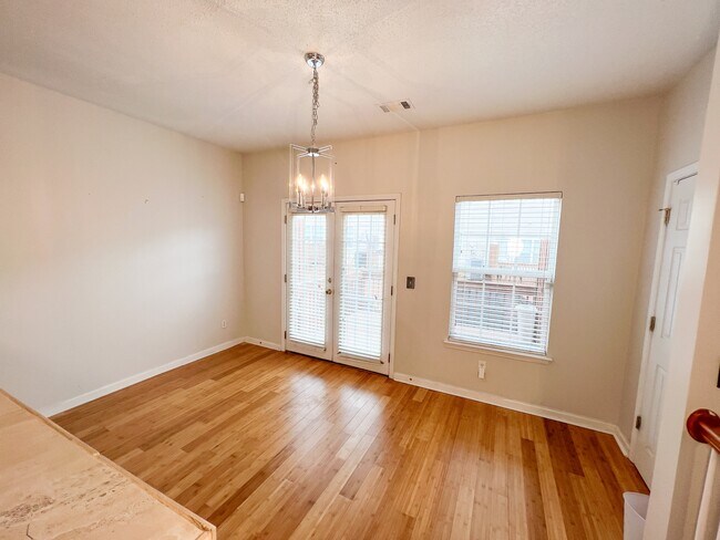 Building Photo - 7726 Bucknell Terrace