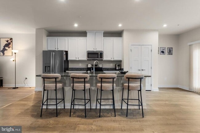 Building Photo - 117 Hawlings River Rd