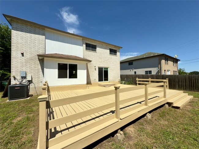 Building Photo - 7817 Marble Ridge Dr
