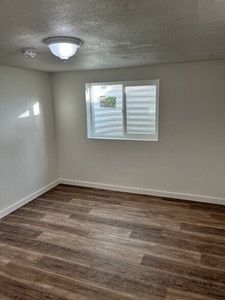 Second Bedroom - 47-2 E 800 S