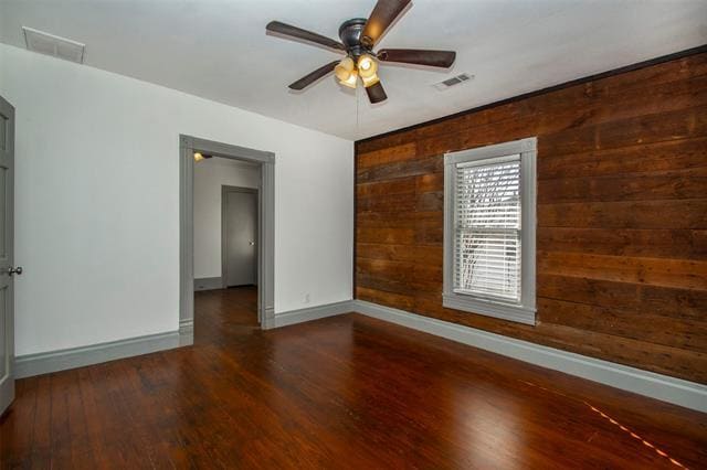 Building Photo - 108 W Haning St