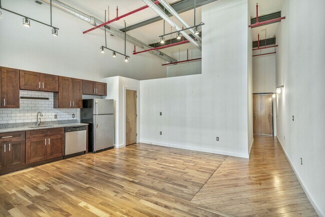 Building Photo - 1350 Rosa L Parks Blvd