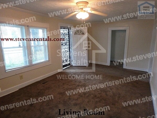 Building Photo - 1904 N Dixie Ave